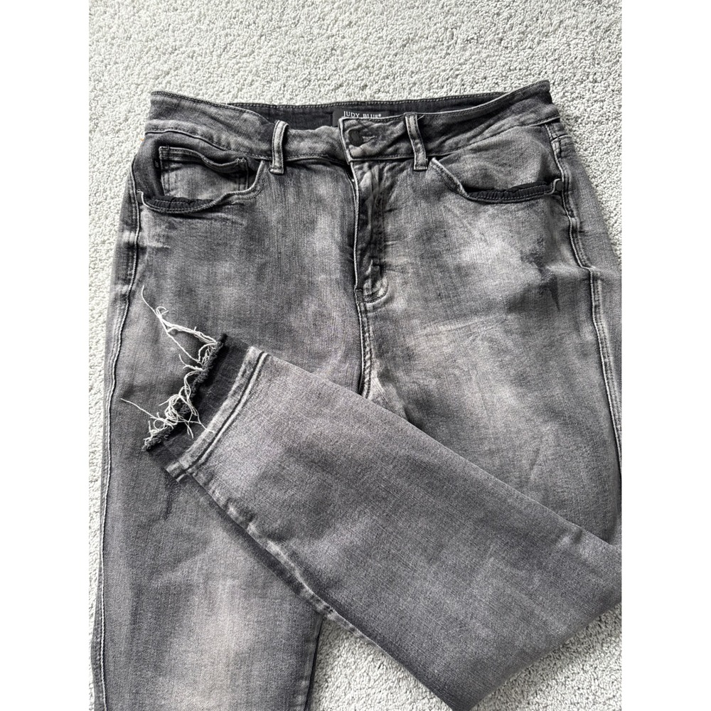 Judy Blue Skinny Fit Jeans‎ Women's Size 16W Grey Wash Distressed Raw Hem 32x26